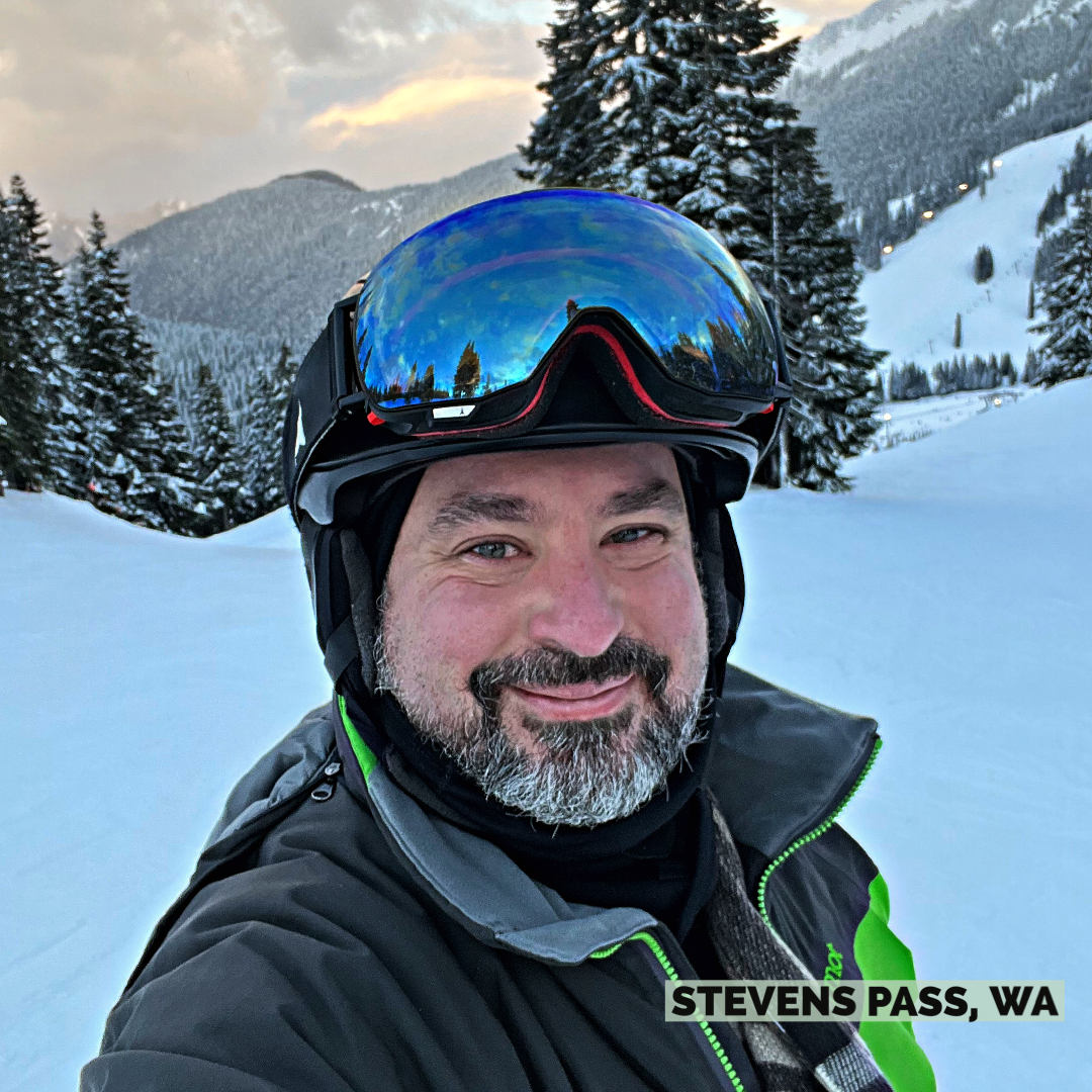 Skiing at Stevens Pass: A Winter Wonderland